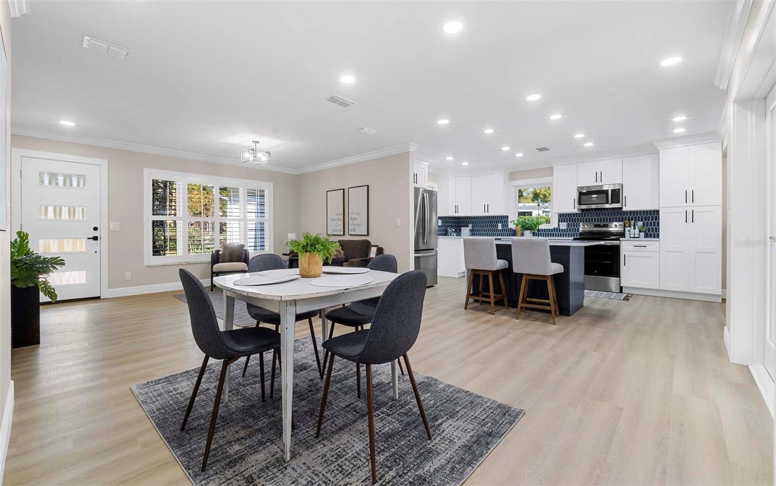 11201 Hidden Valley Drive