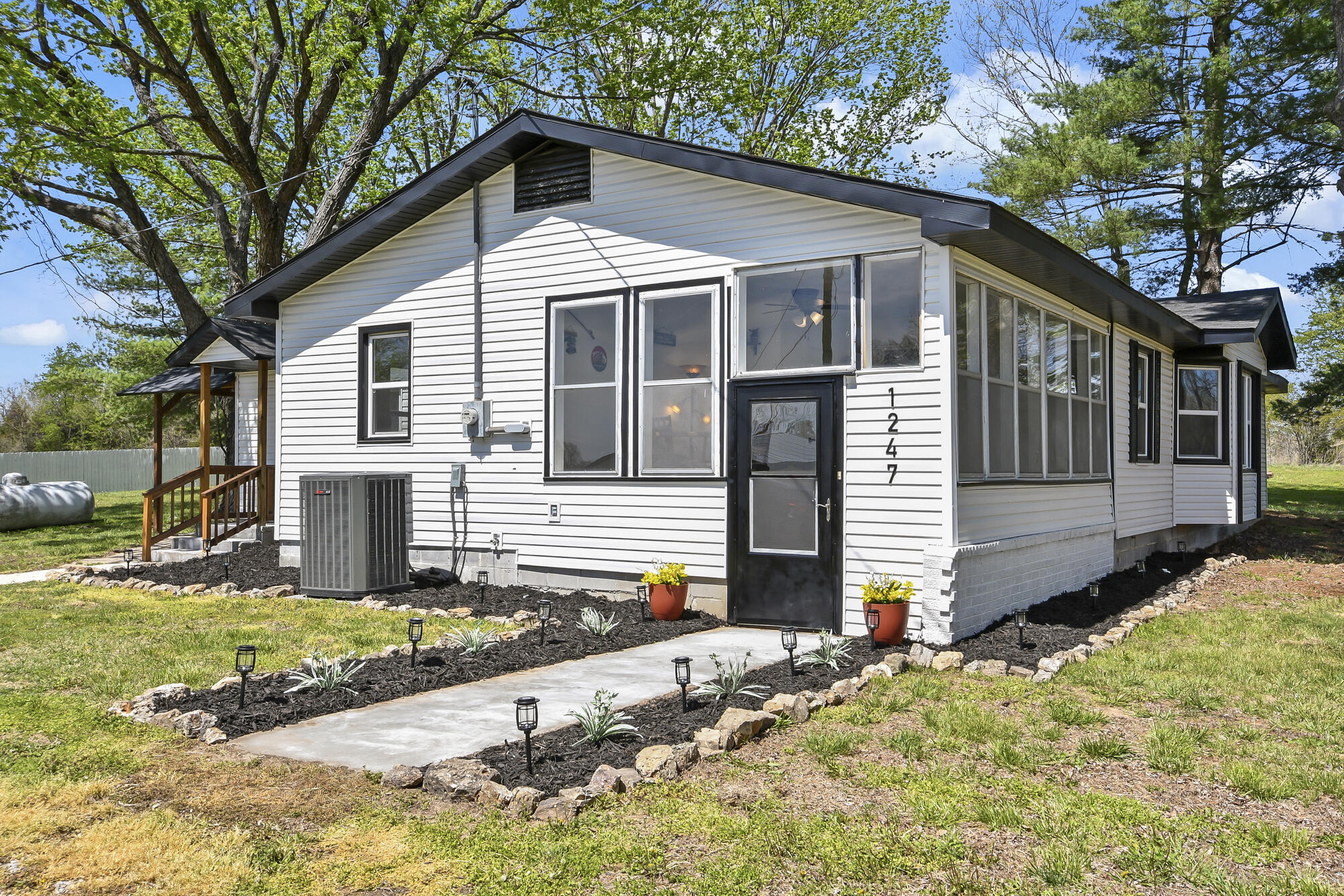 1247 State Highway N