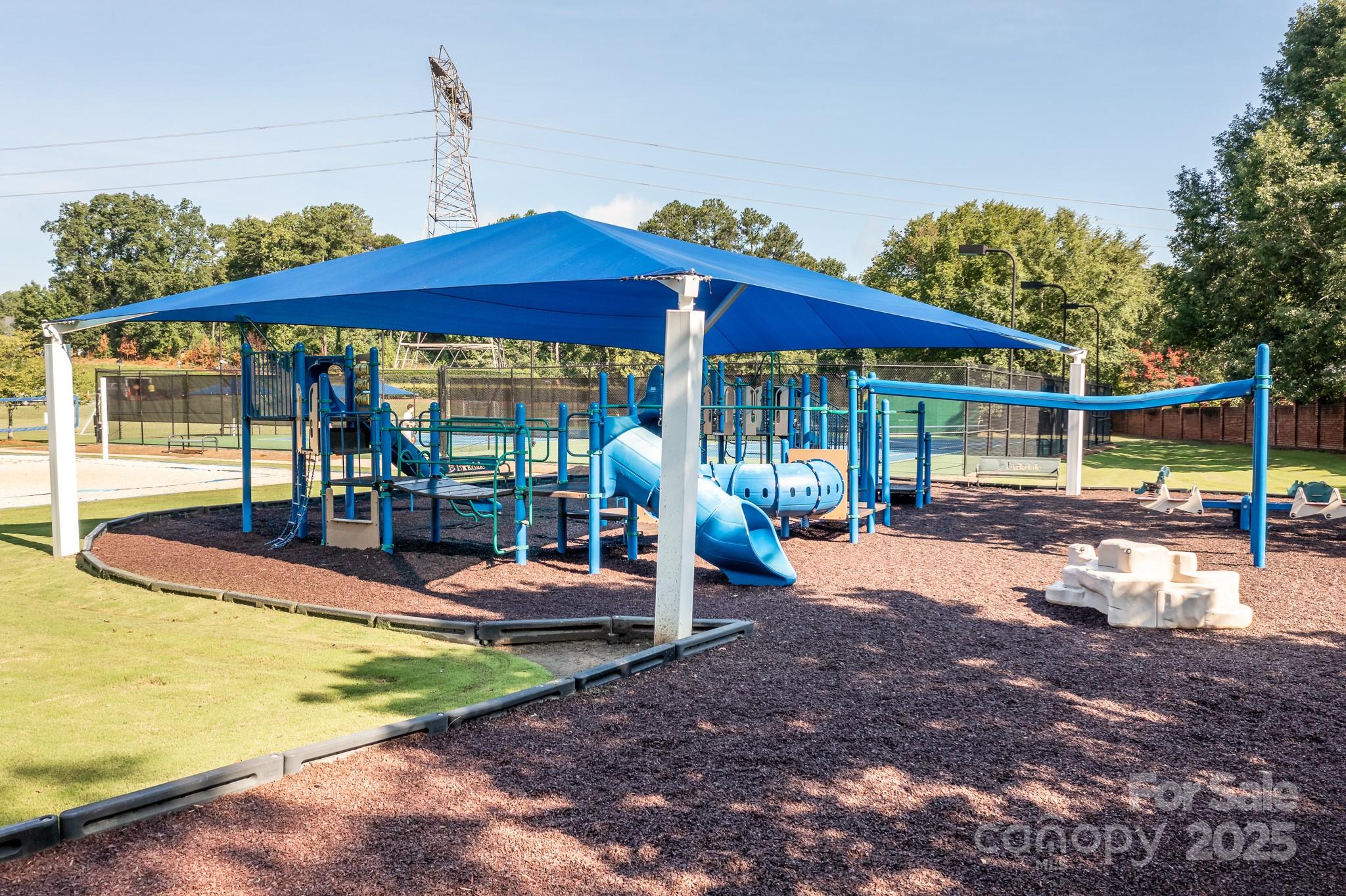 16033 Agincourt Drive