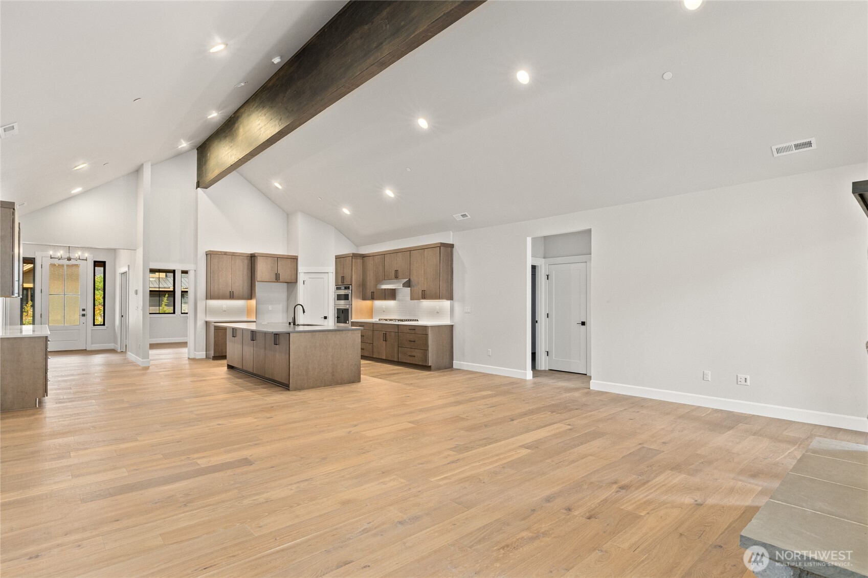 Large space for furniture placement