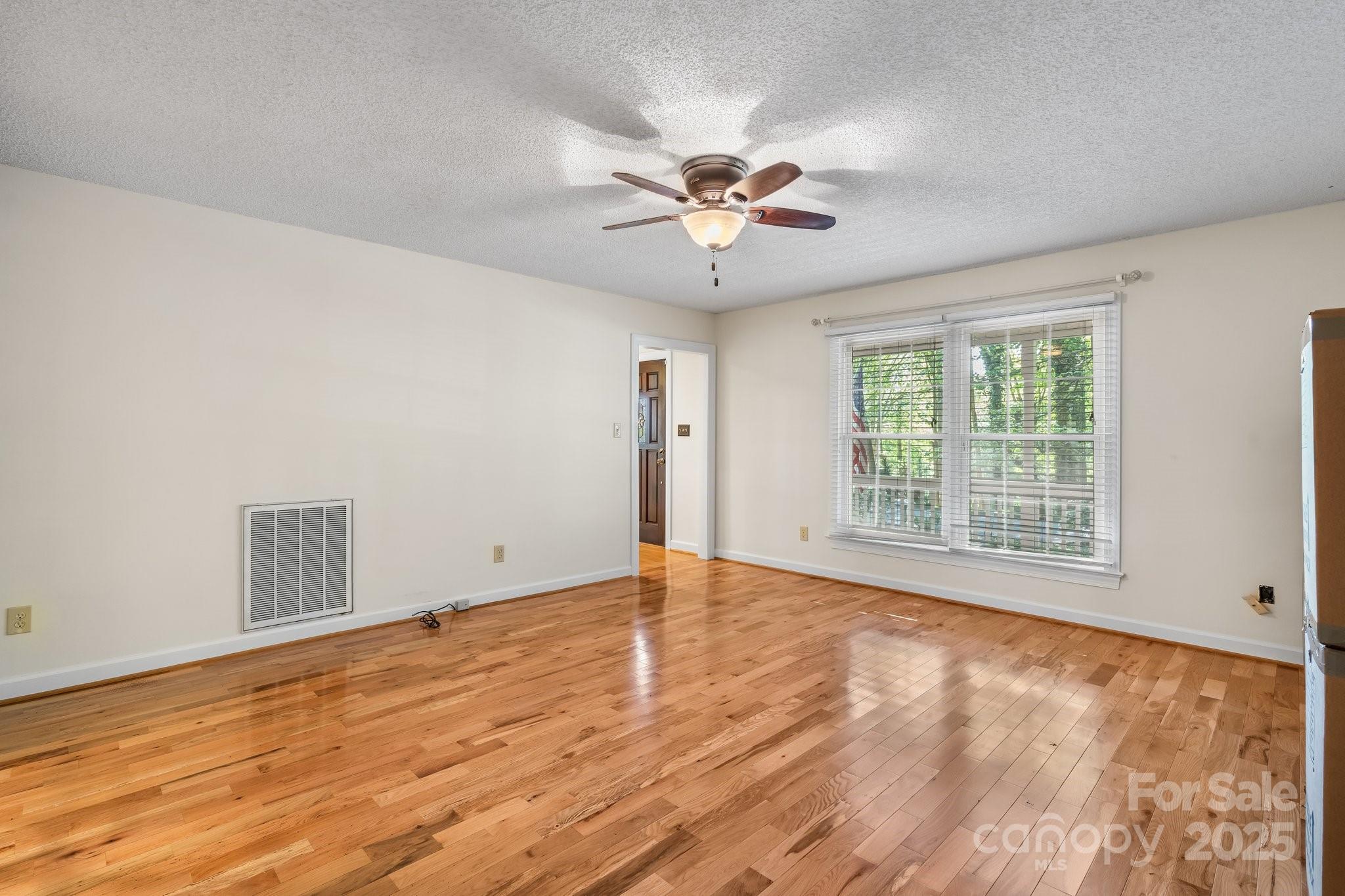 1026 Wellington Court