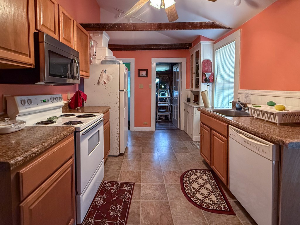 539 Monroe Ave 262