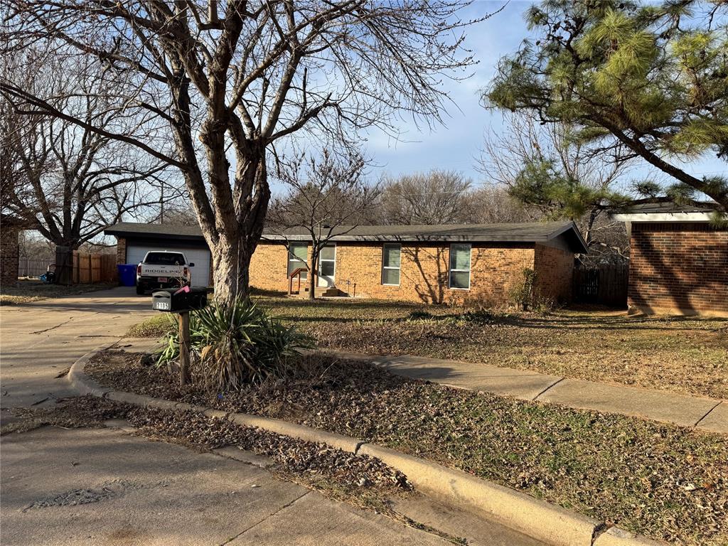 Completely updated, quility works.  Almost everything is NEW: new roof, new HVAC heat pump, new hot water heater, new granite kitchen countertops, new front windows, new waterproof vinyle floors in all rooms, new interoir & exteroir paint, new doors... the list goes on and on. Large living area, big pantry, large master bedroom.  the house is located in a cul-de-sac with large, open backyard. fenced backyard with a gate access to open fields. The house is ready for your family to enjoy.