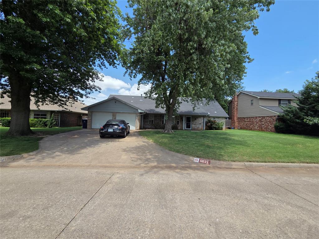 This 4 bedroom, 2 full bath a half home is just minutes away from Lake Hefner, Walking and Bike Trails, Golf Course,, plus so many places to shop and various restaurants! This home is waiting for a new owner to bring it back to it beauty.  Great opportunity to make it your very own.