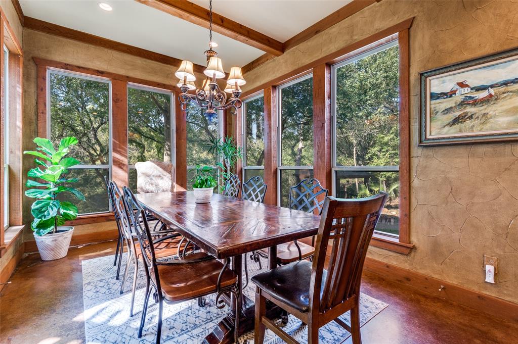 2403 Amberleaf Court