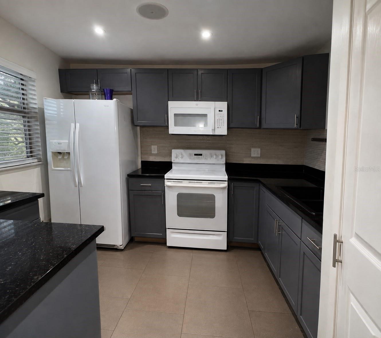 8810 W Mcnab Road 303