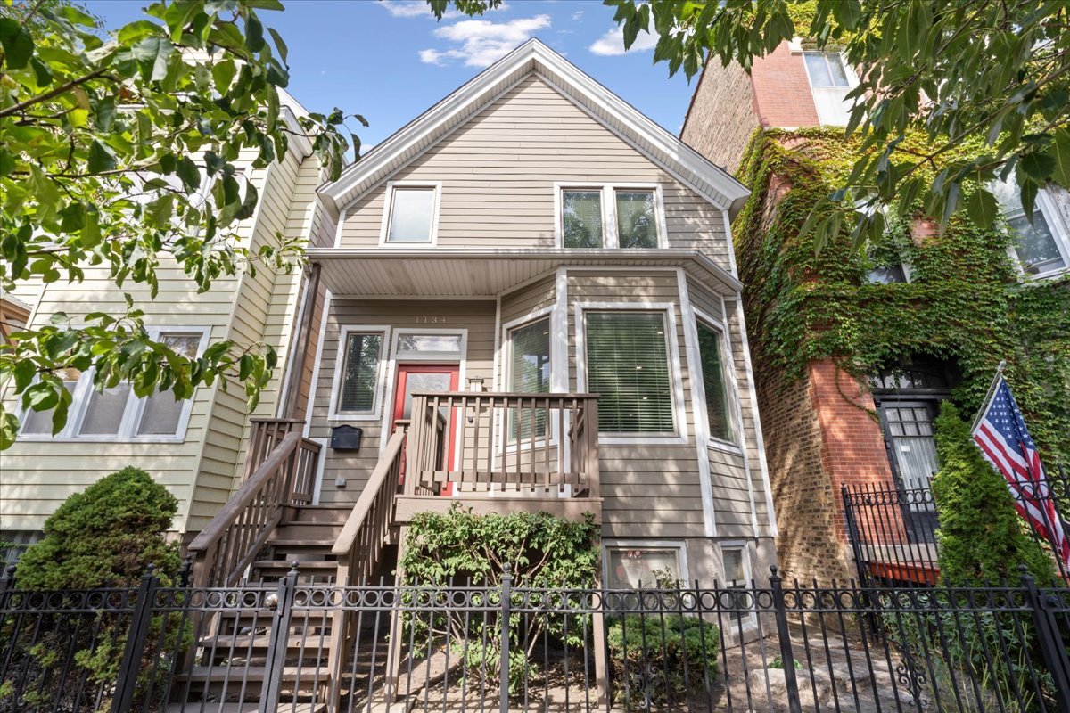 Walk to all that LAKEVIEW has to offer incl MULTIPLE PARKS, SOUTHPORT, endless DINING/ENTERTAINMENT options & BLAINE SCHOOL from this RECENTLY REONVATED, bright SOUTH-FACING and EXTRA-WIDE (22'+ wide interior) 5BD+FAMILY RM+REC RM+EXERCISE RM/3.1BA SFH with coveted 4BD ON 2ND FLOOR! Gracious entry FOYER leads to charming/bay-windowed LIVING ROOM with FIREPLACE, SEPARATE but OPEN DINING ROOM, 5TH BEDROOM & large EAT-IN GRANITE/SS/ISLAND KITCHEN w/WALK-IN PANTRY & ample room for a dining table or FAMILY ROOM SETUP; large DECK off of kitchen leads to MASSIVE REAR YARD & 2-CAR GARAGE w/ample STORAGE above;large PROFESSIONALLY ORGANIZED closet/storage space incl MULTIPLE WALK-IN CLOSETS & DUAL-ZONED HVAC;SPA-CALIBER BATHS throughout incl PRIMARY SUITE w/DOUBLE BOWL VANITY & SEPARATE WALK-IN SHOWER & AIR TUB! Over $100K in improvements/upgrades since purchase incl BRAND NEW ROOFS on house/garage (2025/2024 respectively);full TUCKPOINTING (2021/22);BRAND NEW MAIN FLOOR/LL FURNACE (2024) and AC (2025);NEW SUMP PUMP/EJECTOR PIT/BATTERY BACK-UP (2021);NEW KITCHEN APPLIANCES (2022/2024);NEW LED CANNED LIGHTS T/O (2021/22);NEW FENCE IN BACKYARD; FRONT STAIRS REPLACED (2023); NEW POWDER ROOM VANITY (2023);see complete list in "add'l info" tab above!