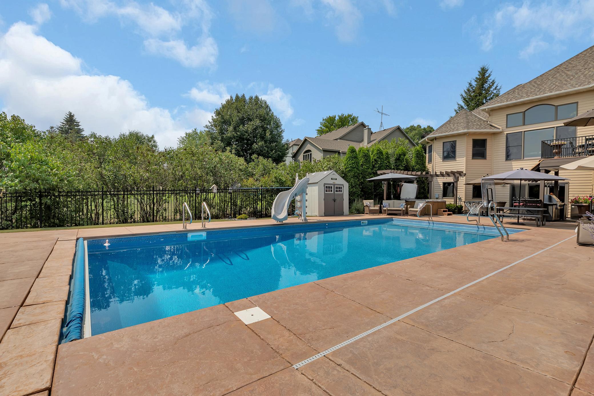2255 Chelmsford Lane