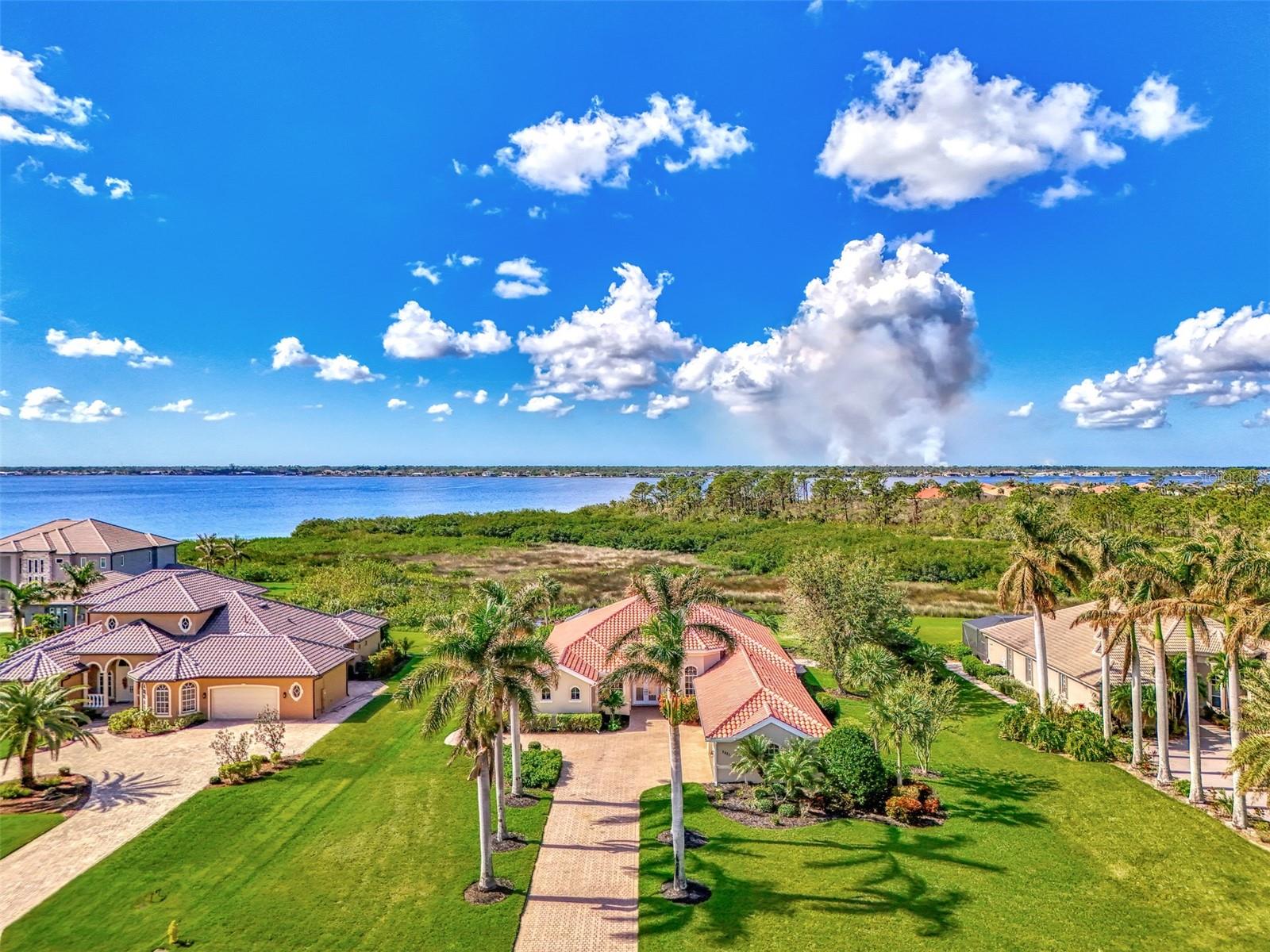 3031 Rivershore Lane