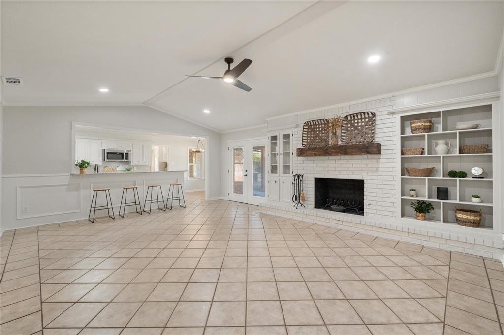 2013 Glenwood Circle