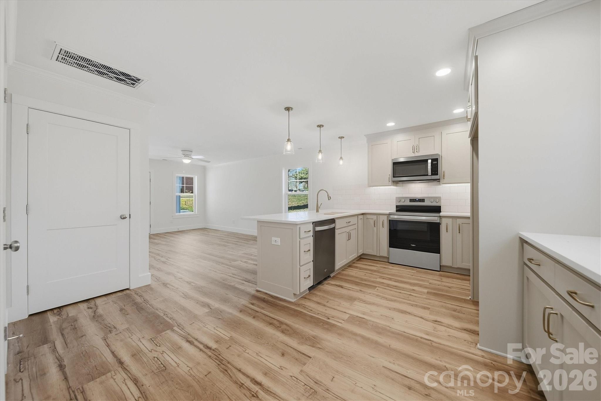 119 Birdsey Street 80