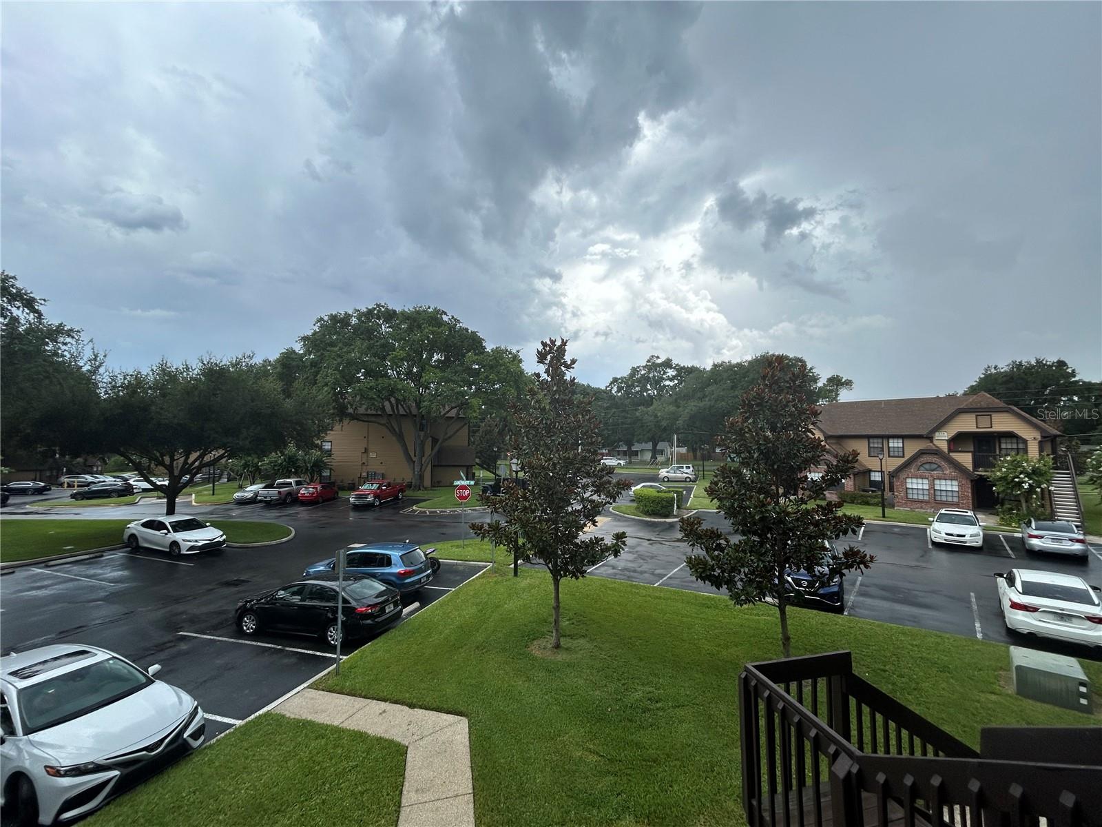380 Lakepointe Drive 202