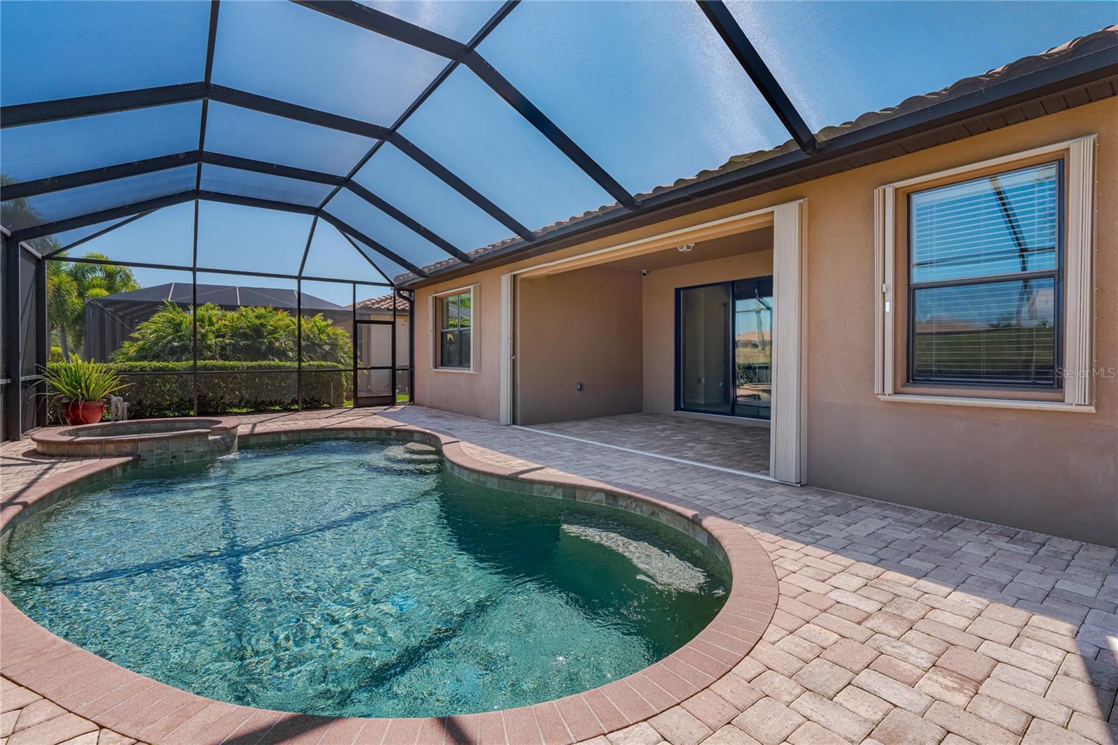 6470 Willowshire Way