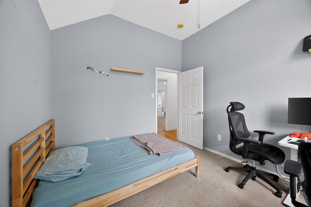 1517 Caldwell Circle
