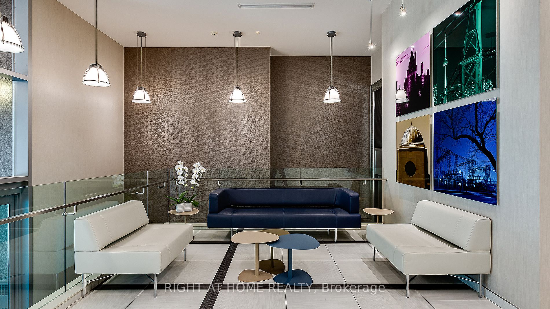 380 Macpherson Ave 314