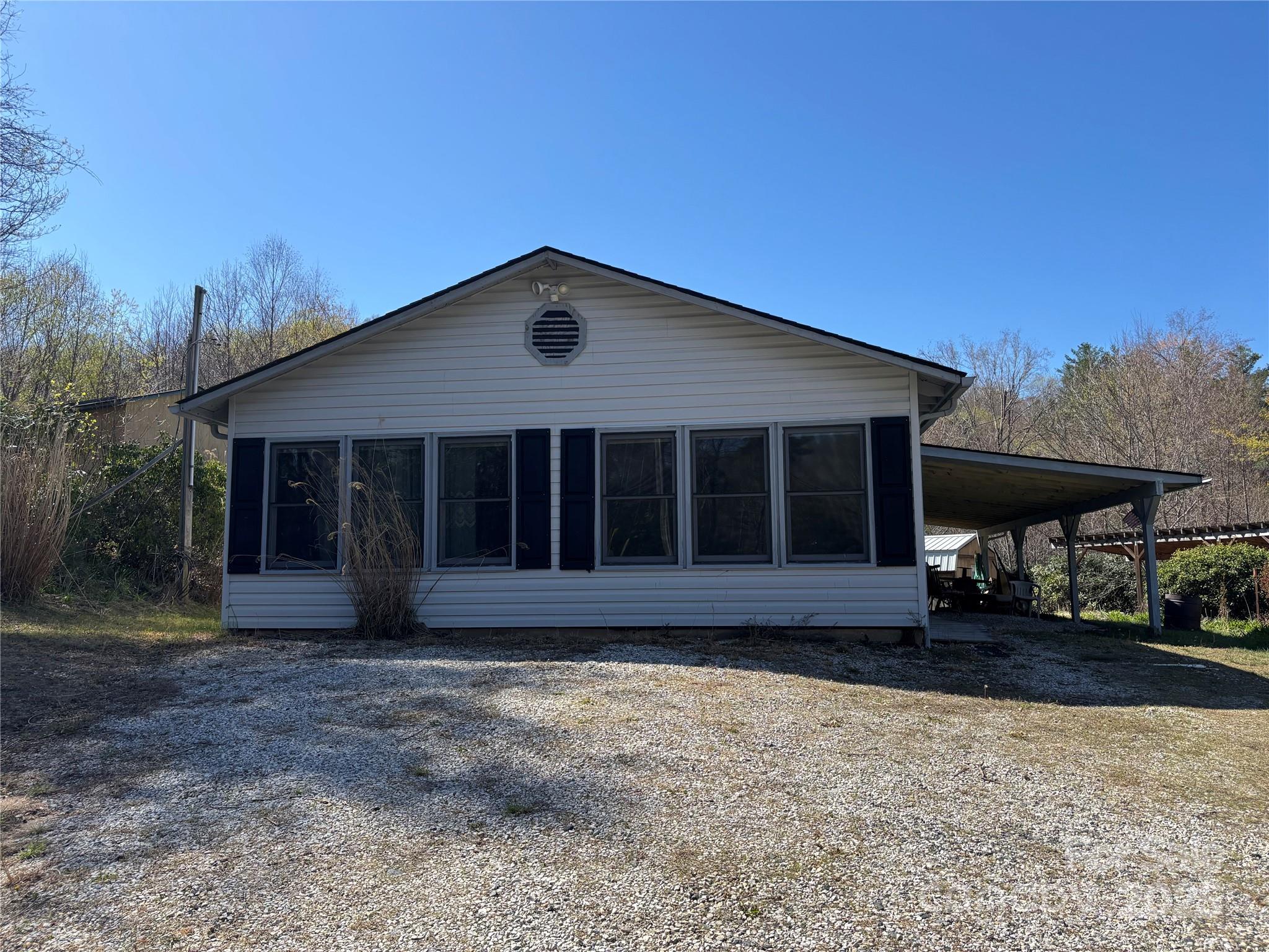 689 Henredon Plant Road