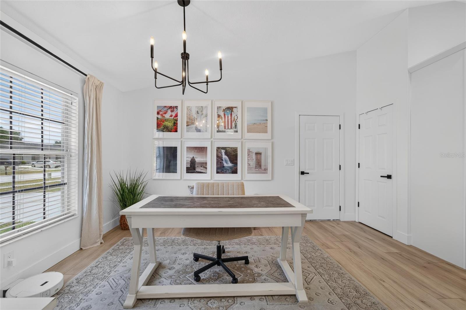12124 Colonial Estates Lane