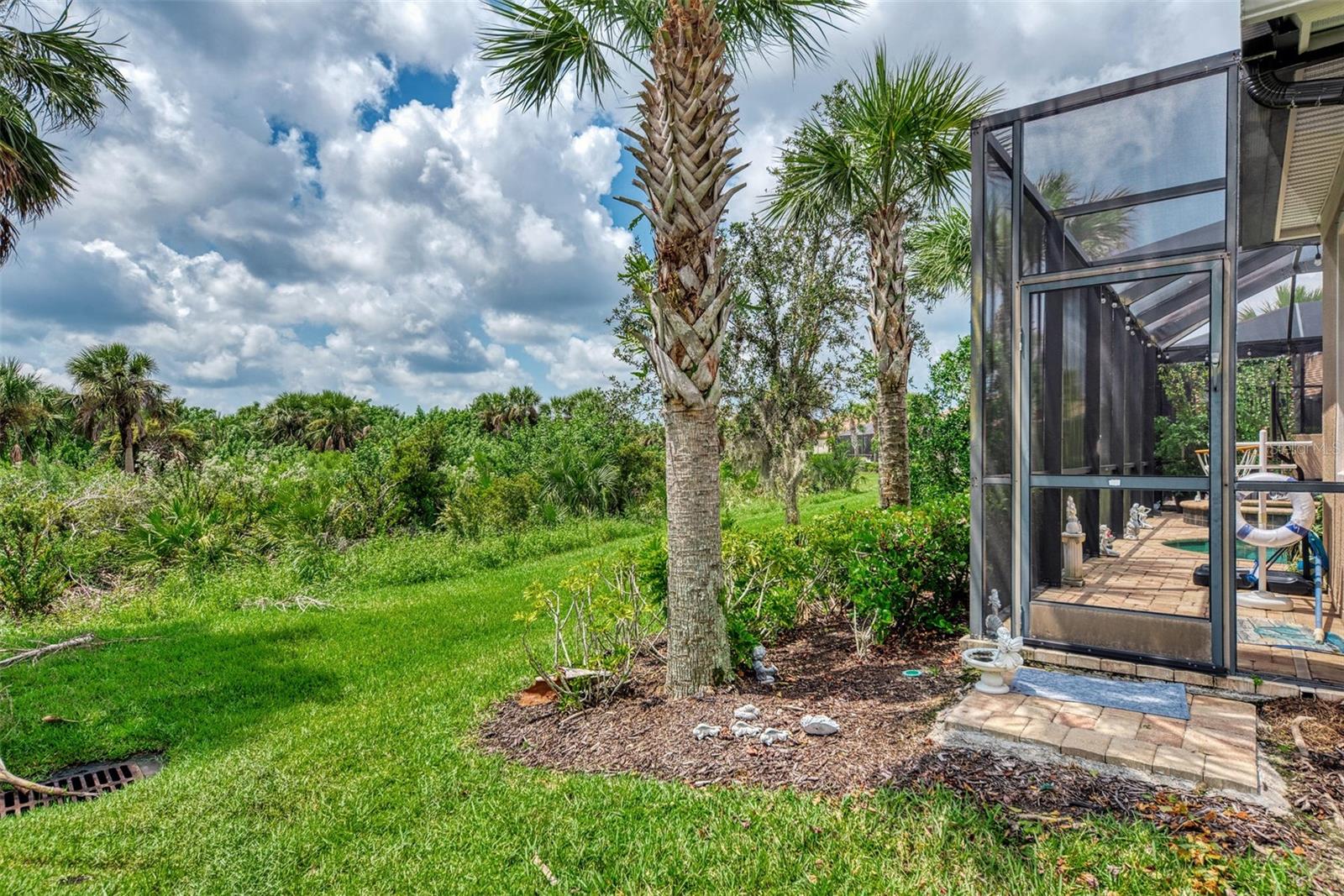 13104 Creekside Lane