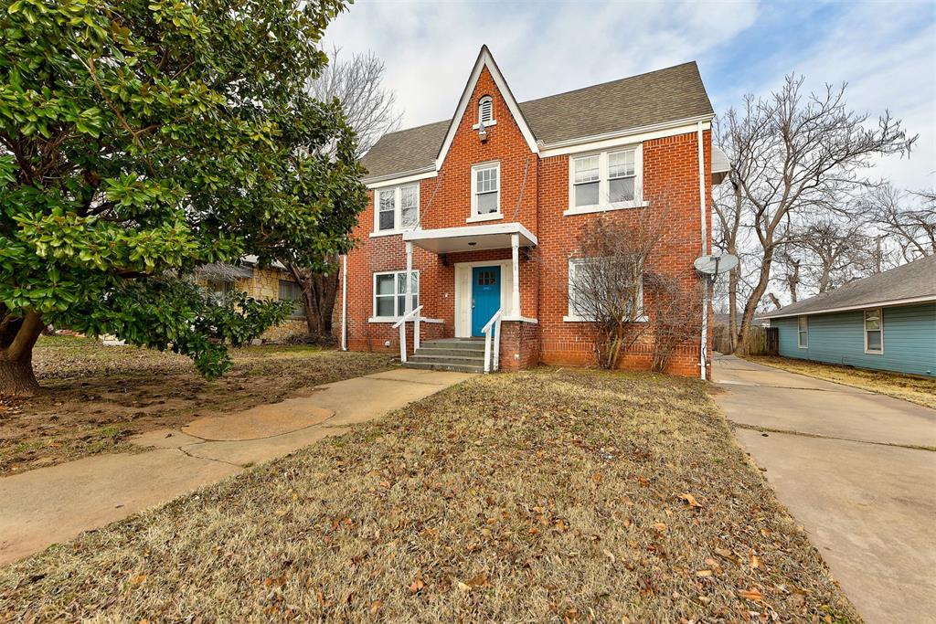Updated historic red-brick four-plex in Northwest Oklahoma City. This classic brick property features early-20th-century architecture, steep gabled rooflines, and a solid, symmetrical design.The property is currently fully occupied at $895 per unit, with the ability to deliver one unit vacant for an owner-occupant. Each of the four units offers a one-bedroom layout with a dedicated dining room plus a flexible bonus space off of each bedroom. Units include spacious living rooms, full kitchens with dishwashers, central heat and air, and hard-surface flooring. Two units are upstairs and two downstairs.The property includes a shared laundry room and a large rear parking area. Tenants pay their own electric and gas, with water billed back at a flat $50 per month per unit.Eligible for owner-occupant financing with as little as 3.5% down. An efficient entry into small-multifamily ownership with in-place income and owner-occupant flexibility.