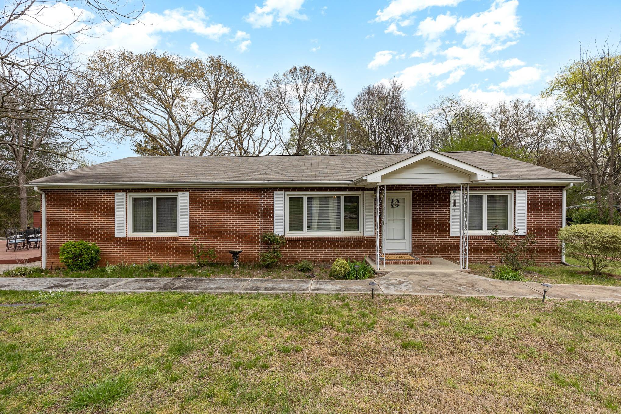 1399 Edgefield Road, York, SC 29745