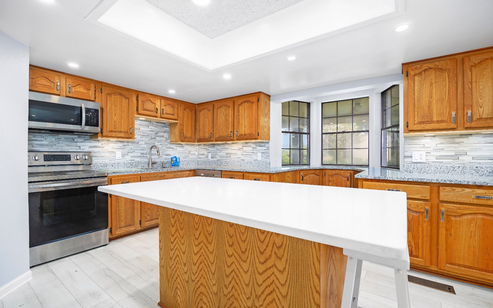 444-1 SE Bisbee Loop