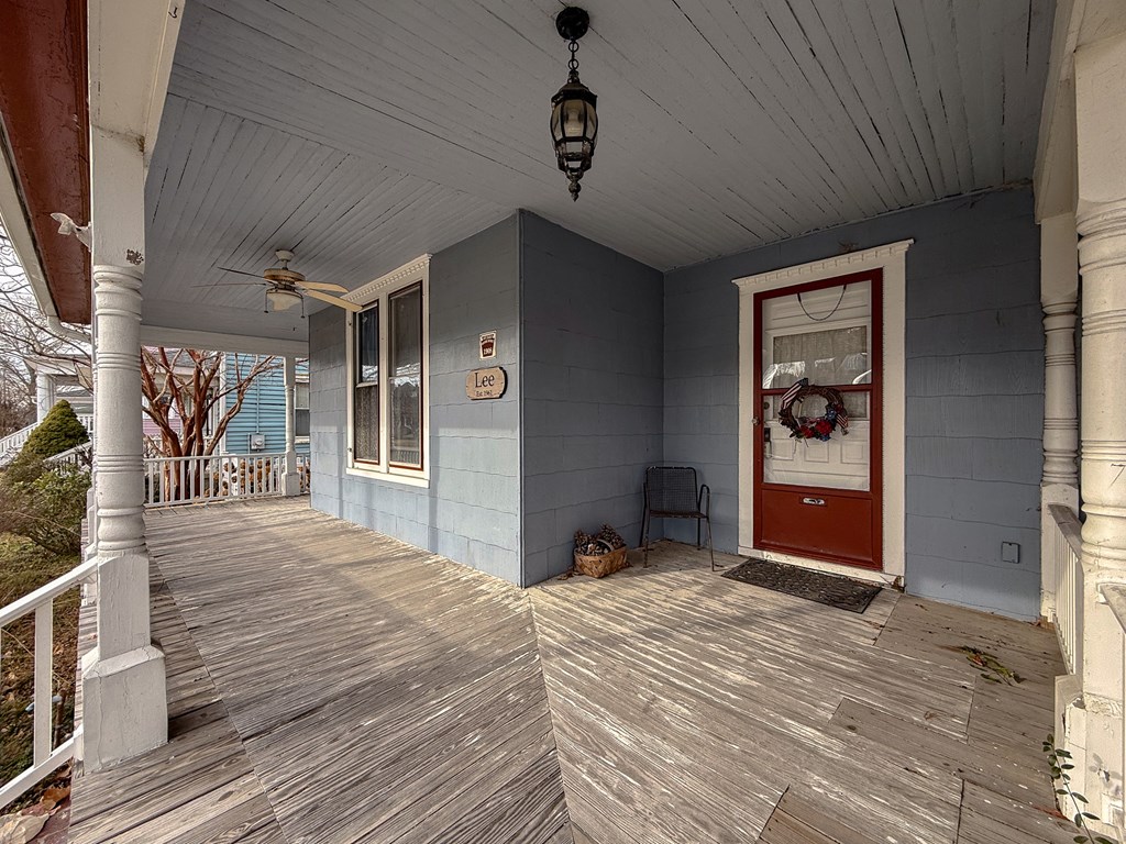 539 Monroe Ave 262