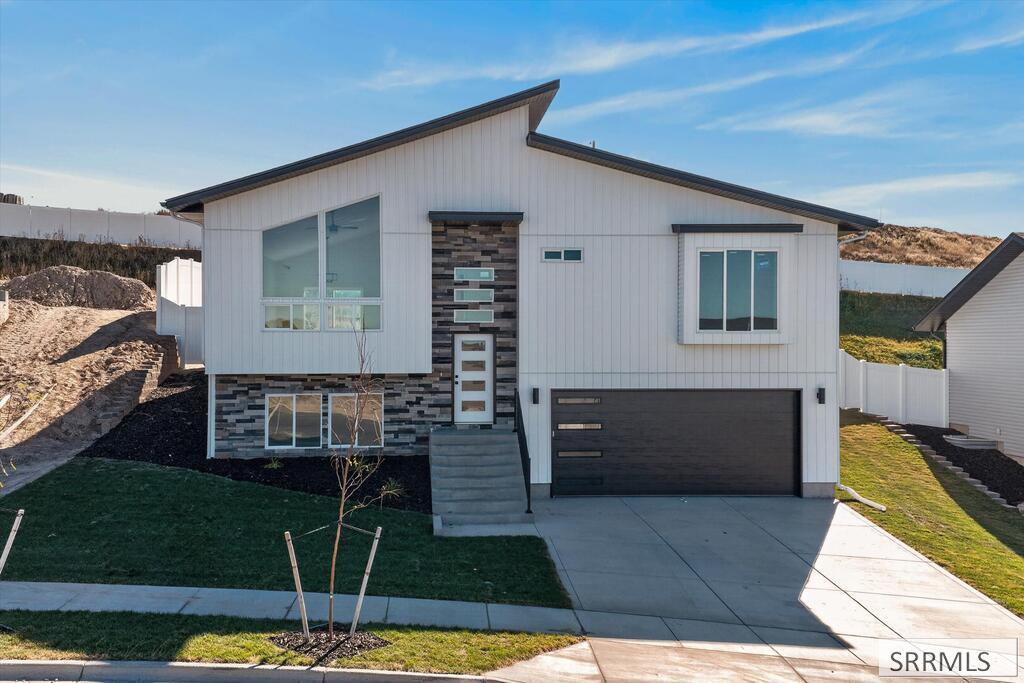 528 Vista Drive