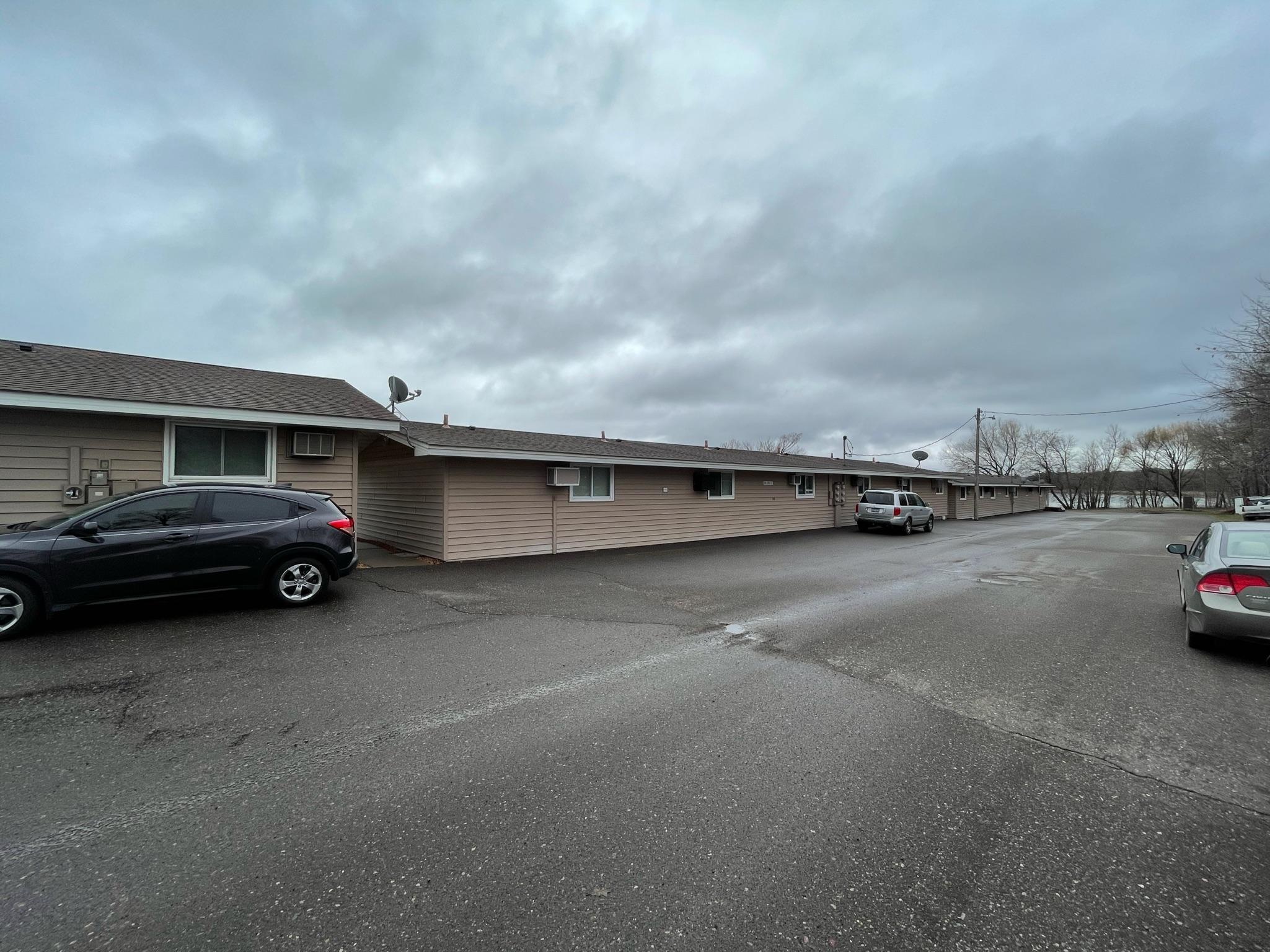 46286 Gone Fishin B-4