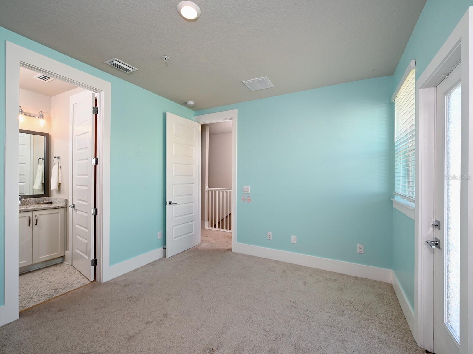 516 Laurel Park Drive