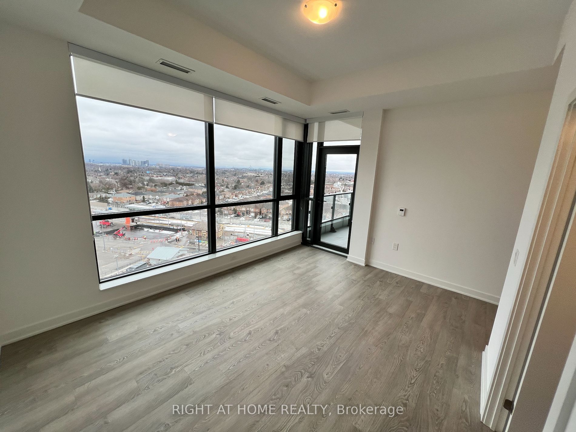 120 Eagle Rock Way 801