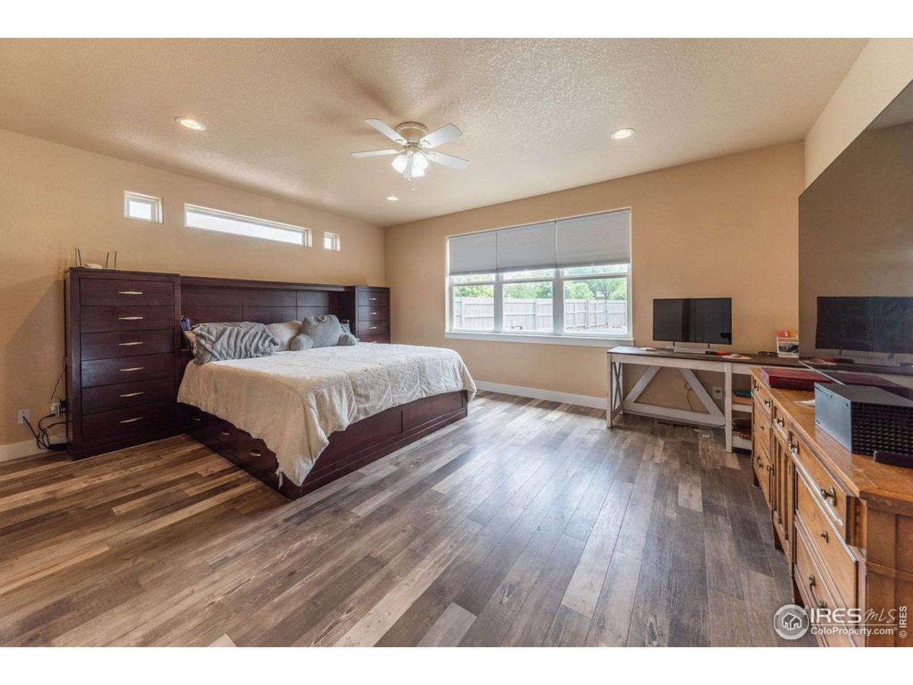 27850 Hopi Trl W