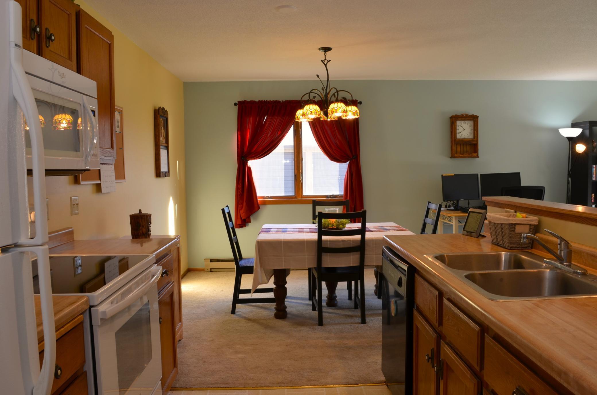 1806 Pioneer Road 112