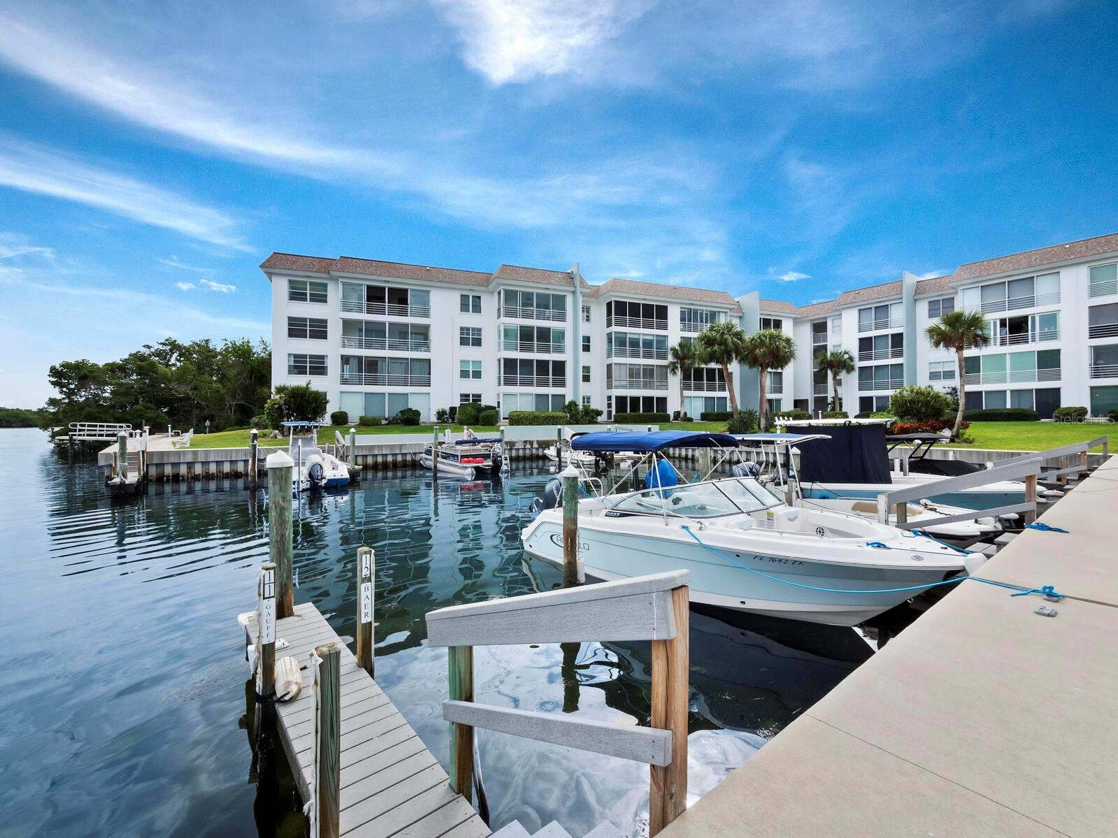600 Sutton Place 303B Longboat Key FL 34228 by Hunt Brothers Realty, Inc. A4592570 It’s all