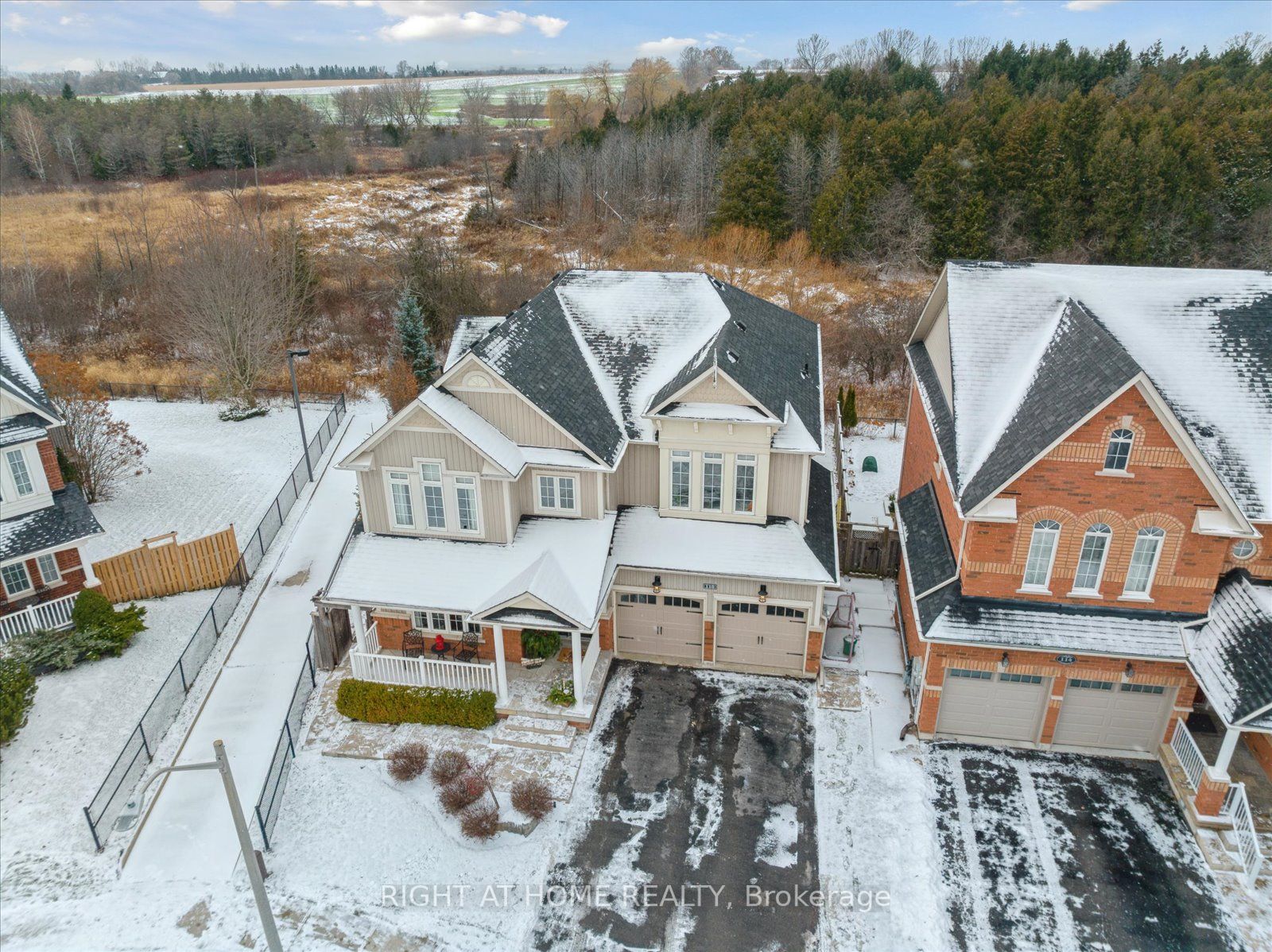 110 Roseborough Dr