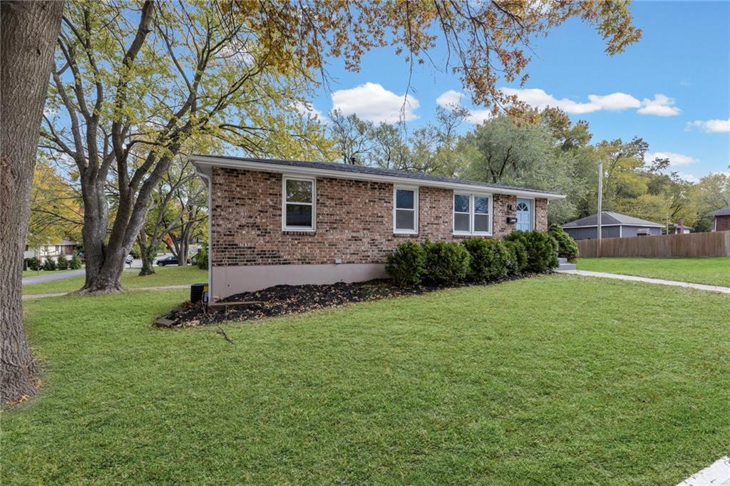 11515 N Charlotte Street