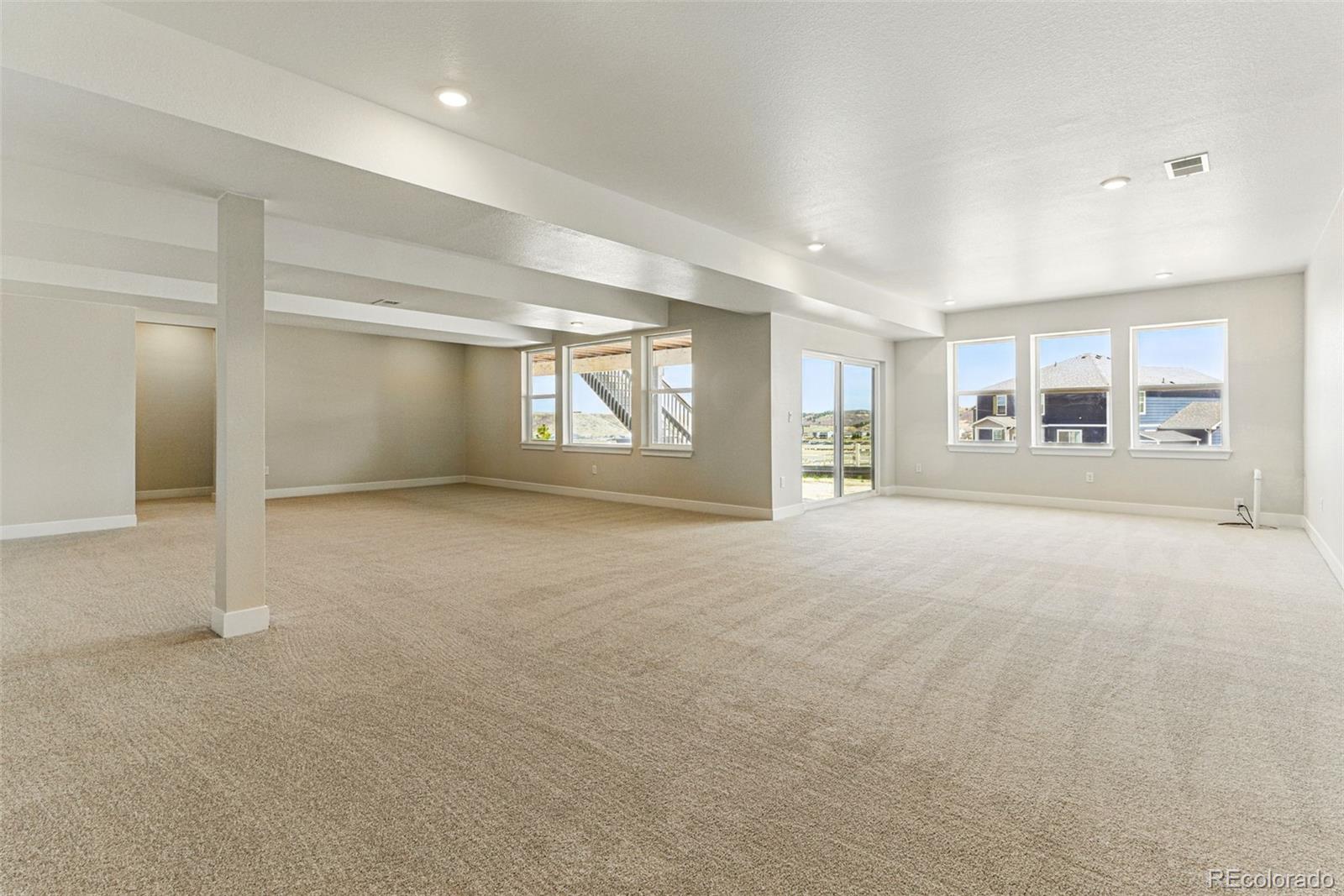 5698 Farrier Point