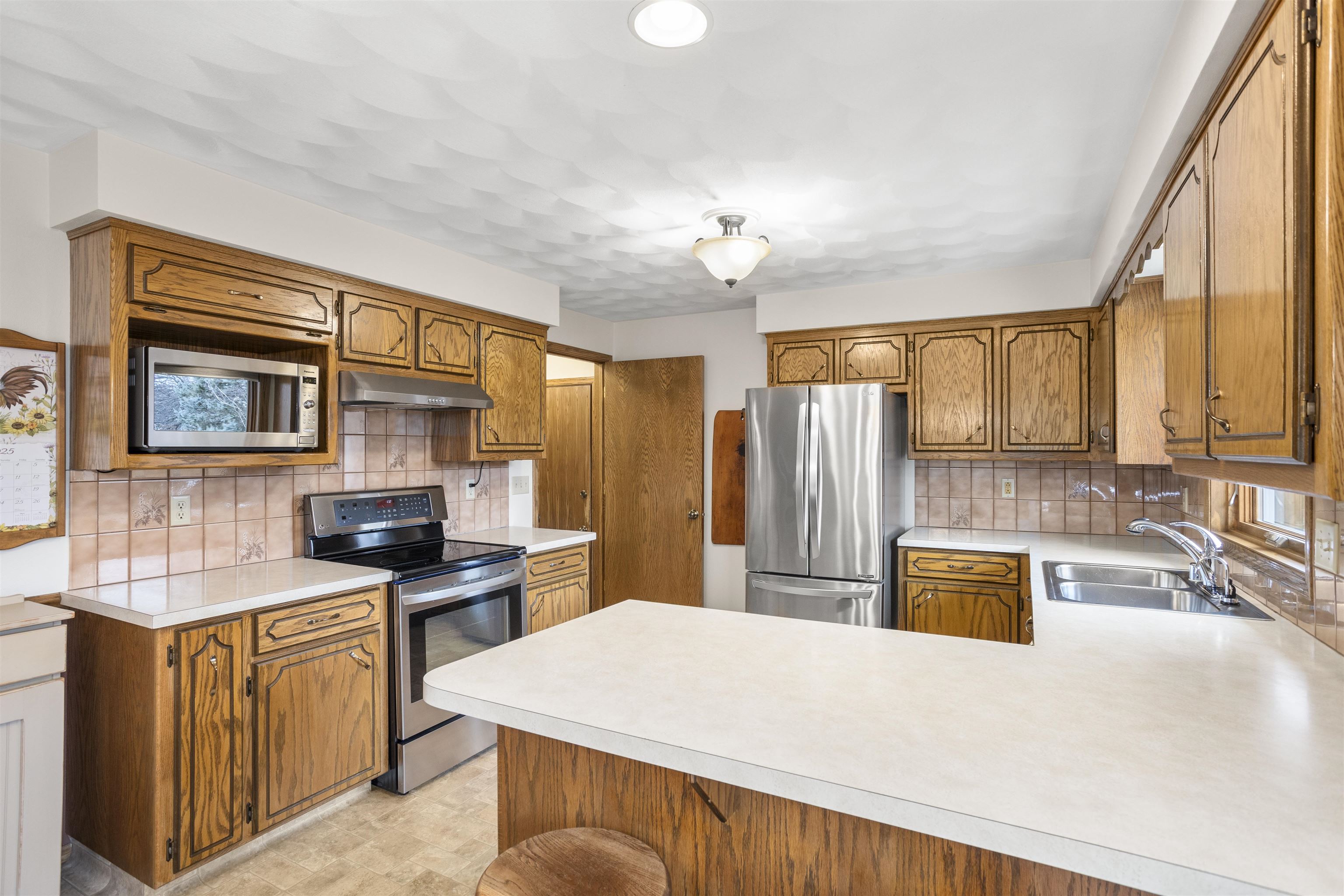 2630 N Birchwood Avenue