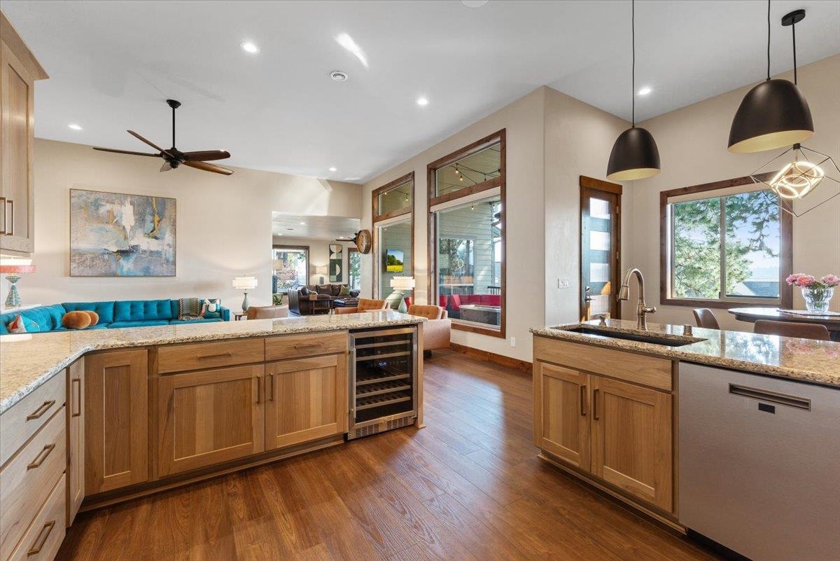 13106 E Copper River Ln