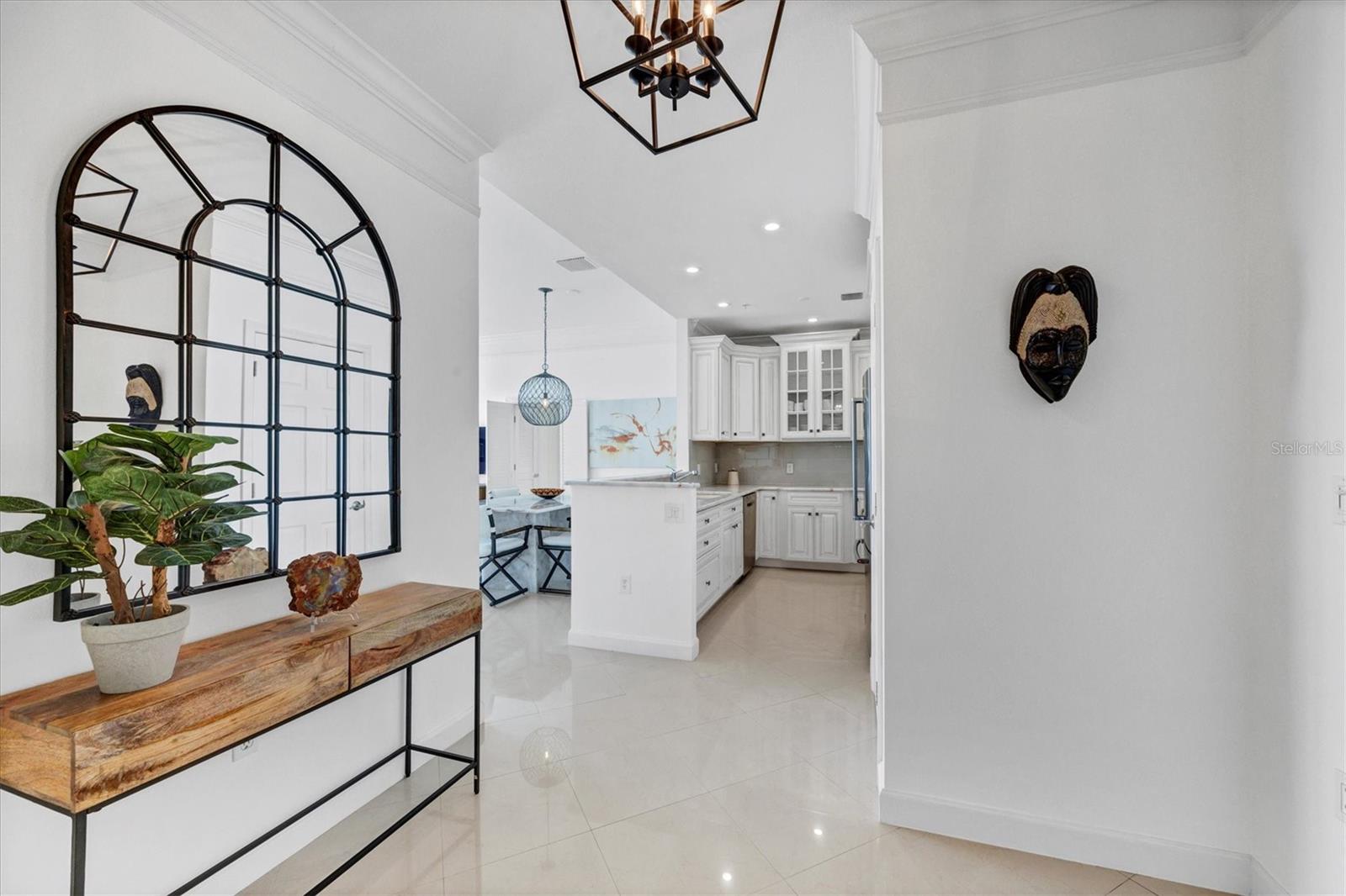 750 N Tamiami Trail PH6