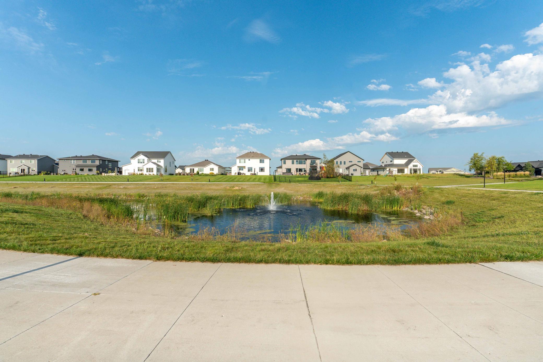 8825 Meadowlark Parkway