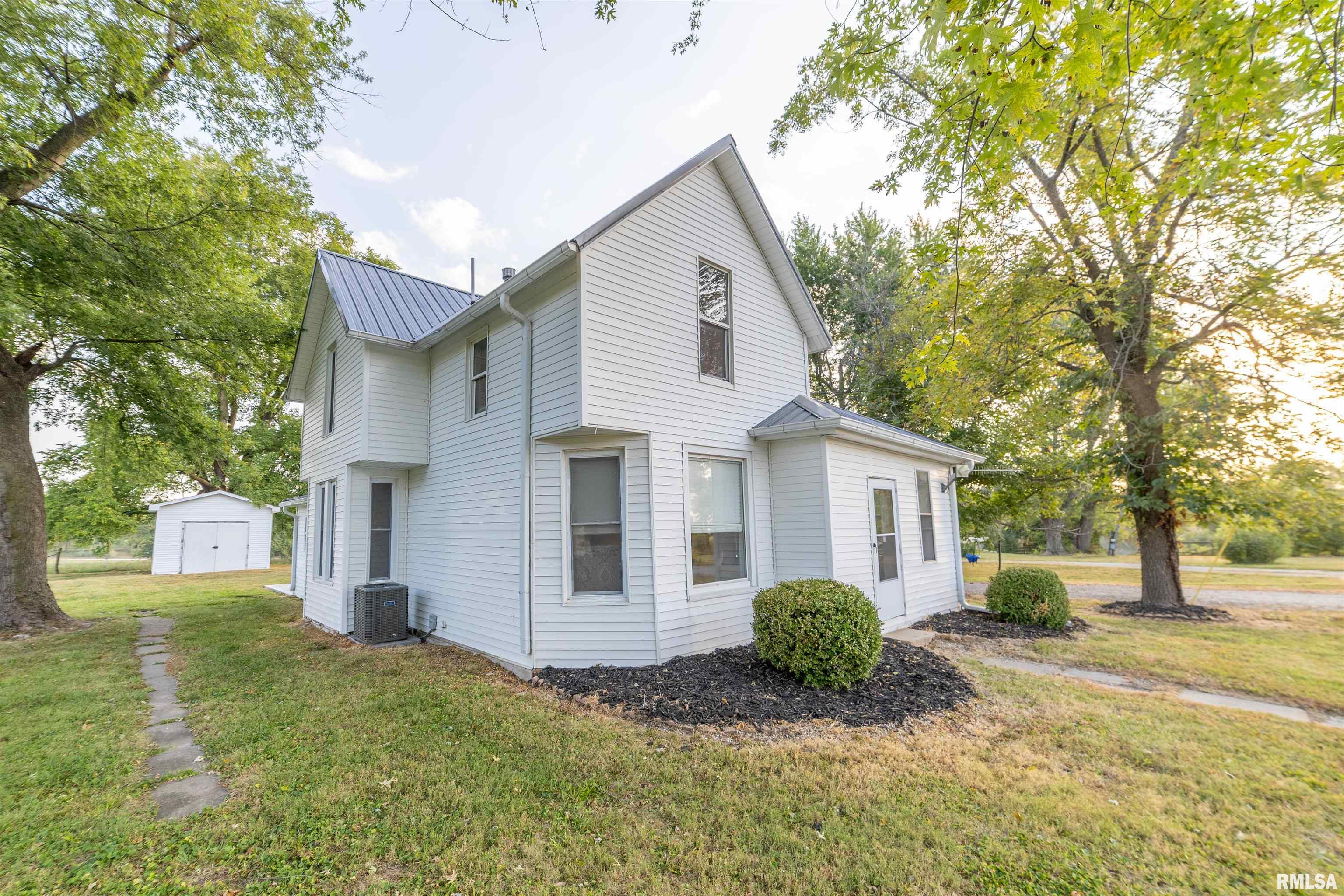 325 E Columbus Street