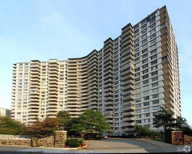 Fort Lee NJ Condos For Sale