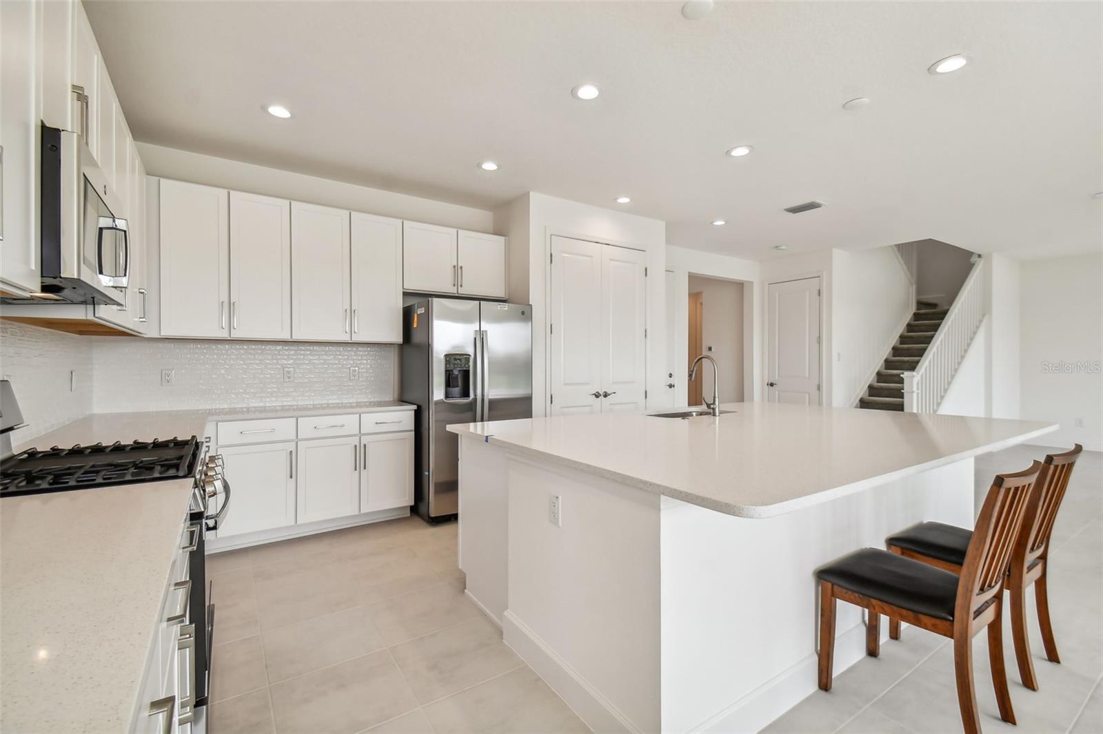 3033 Hollow Hickory Place