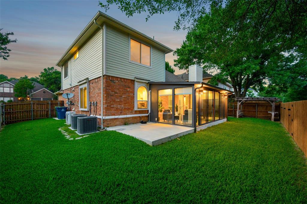 1819 Sandalwood Lane