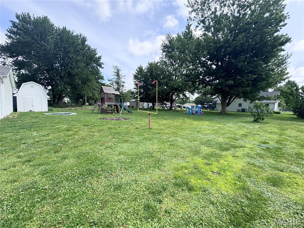 311 W Osterhout