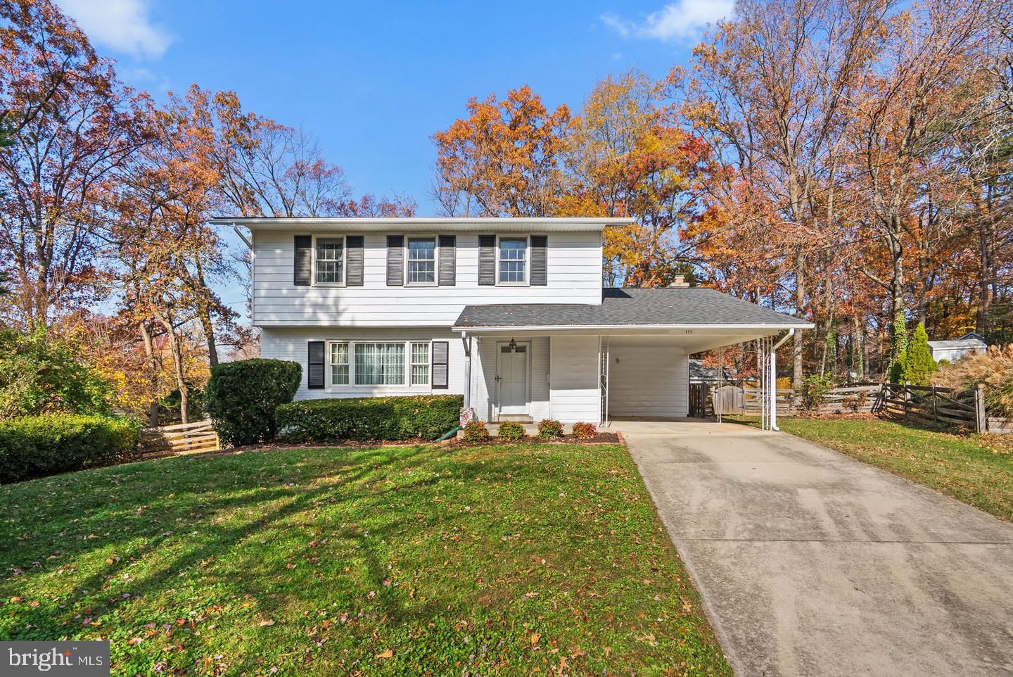 111 Tamarisk Court