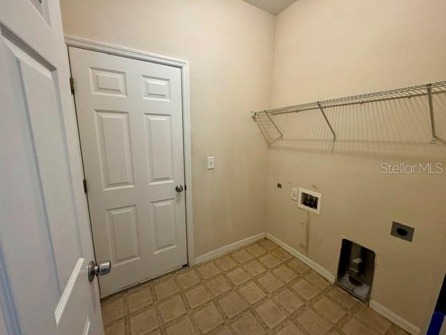 5912 33rd Drive E