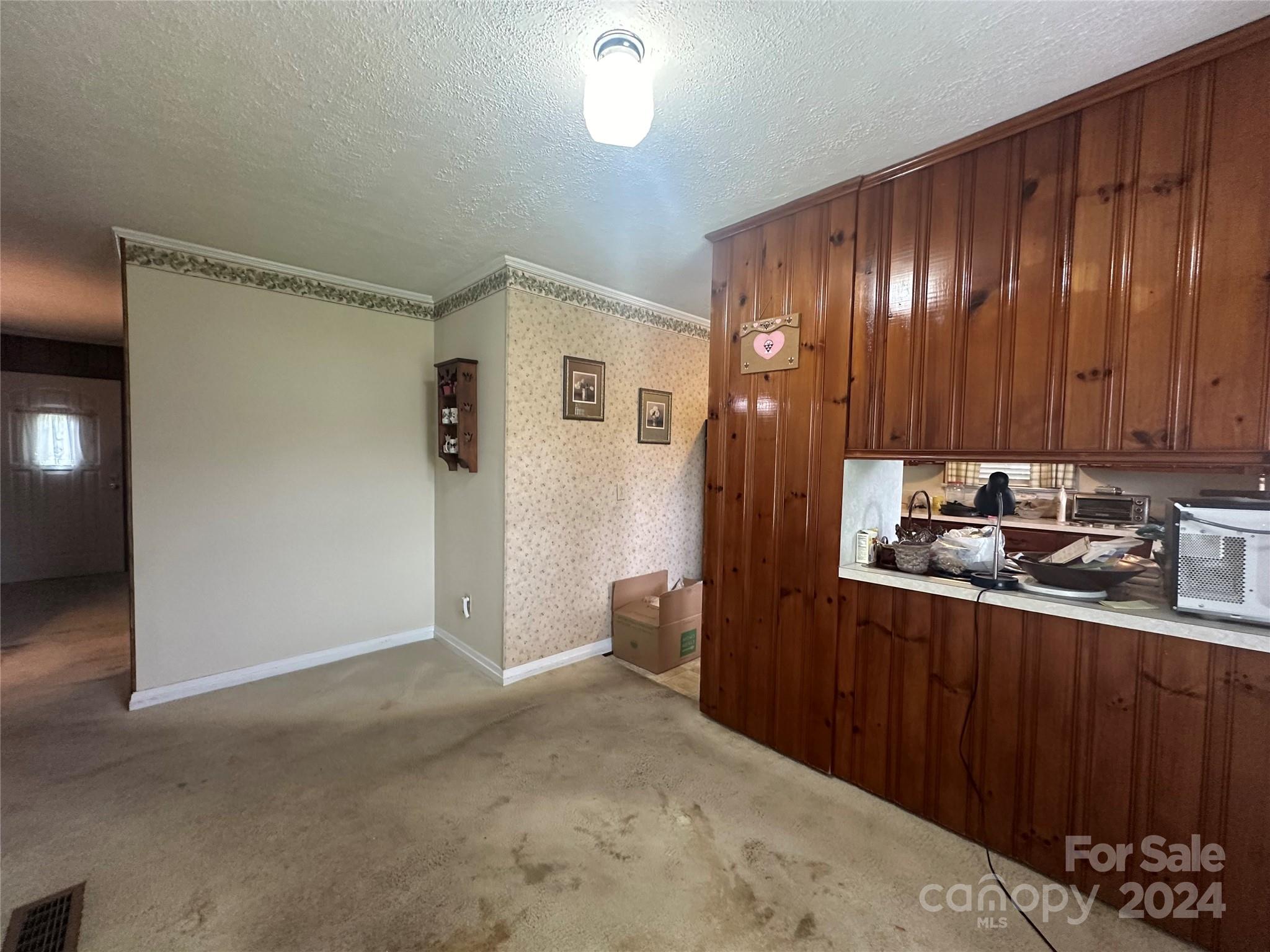 2406 Central Drive