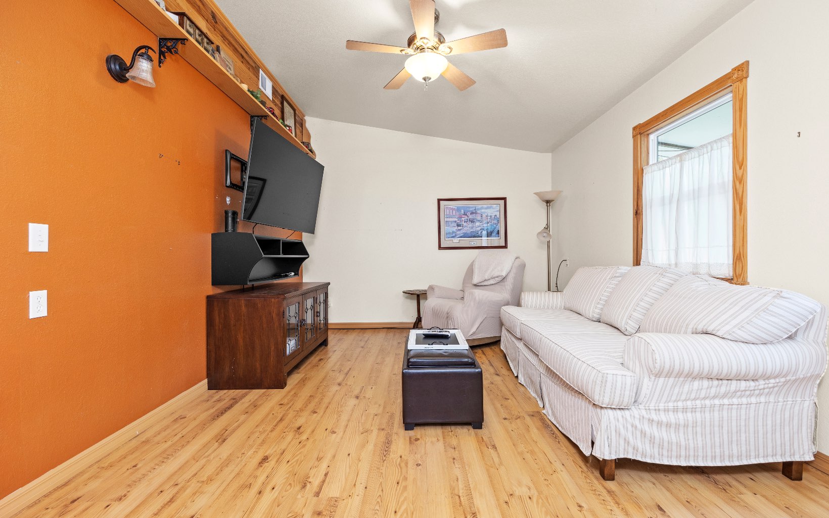 939 NW Banta Acres Rd