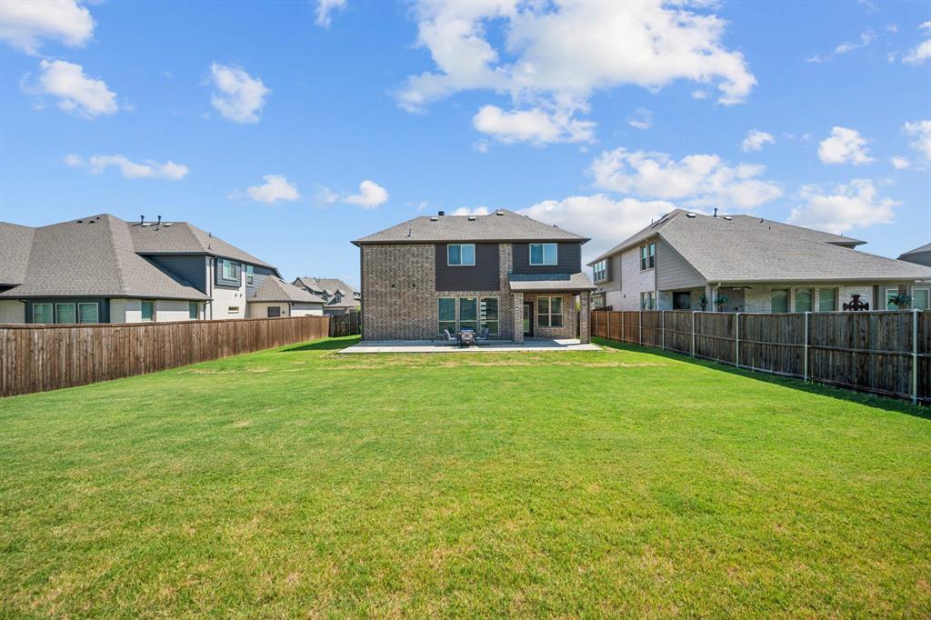 1417 Stoneleigh Place
